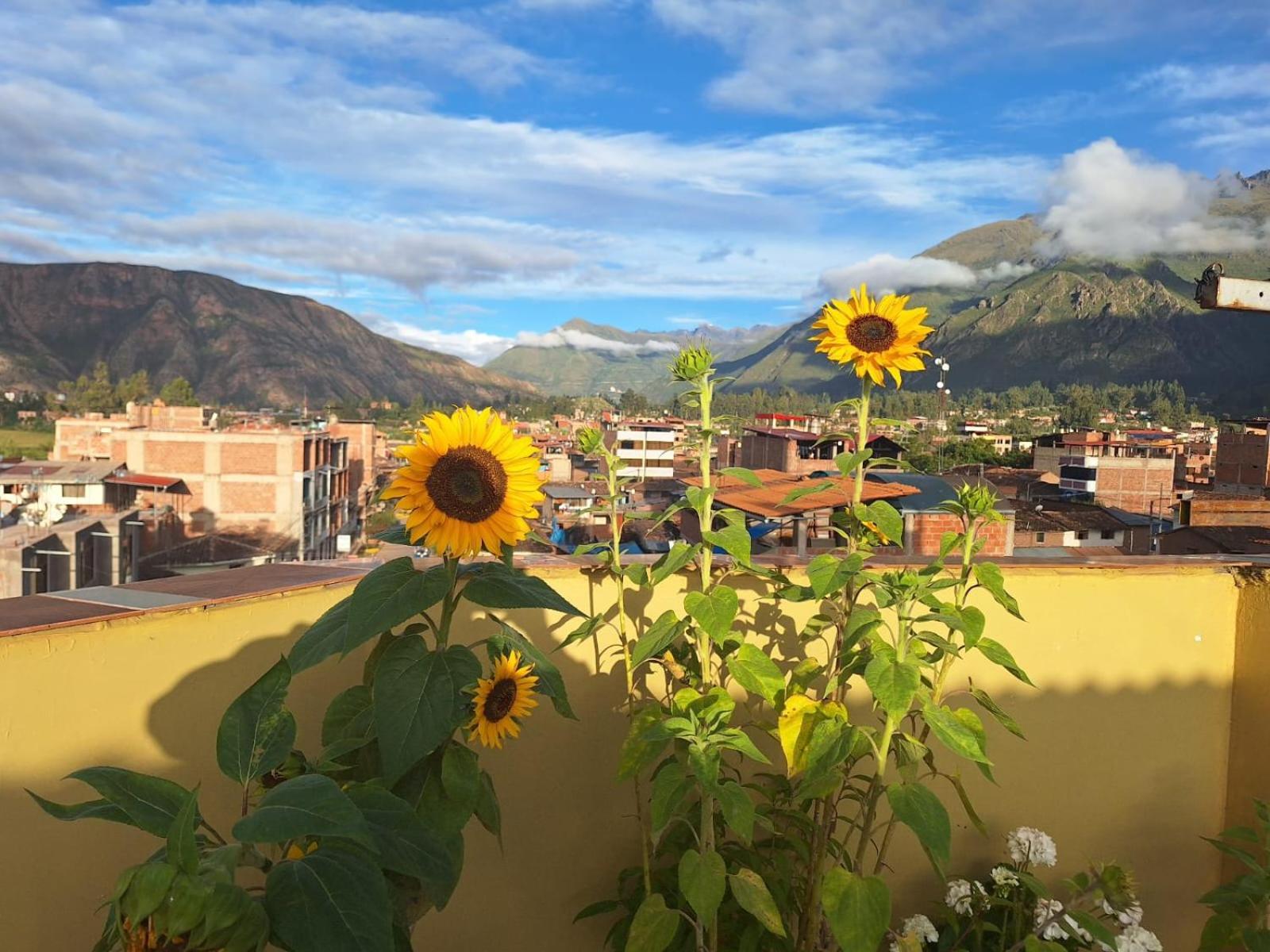 Chaska Valle Inn Urubamba Exterior photo